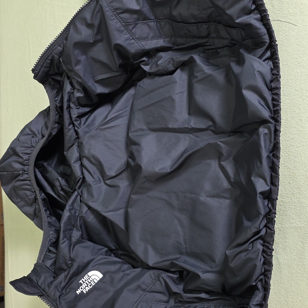 The North Face Charcoal Hooded Jacket - Size 2T (Toddler) - Picture 4 of 5